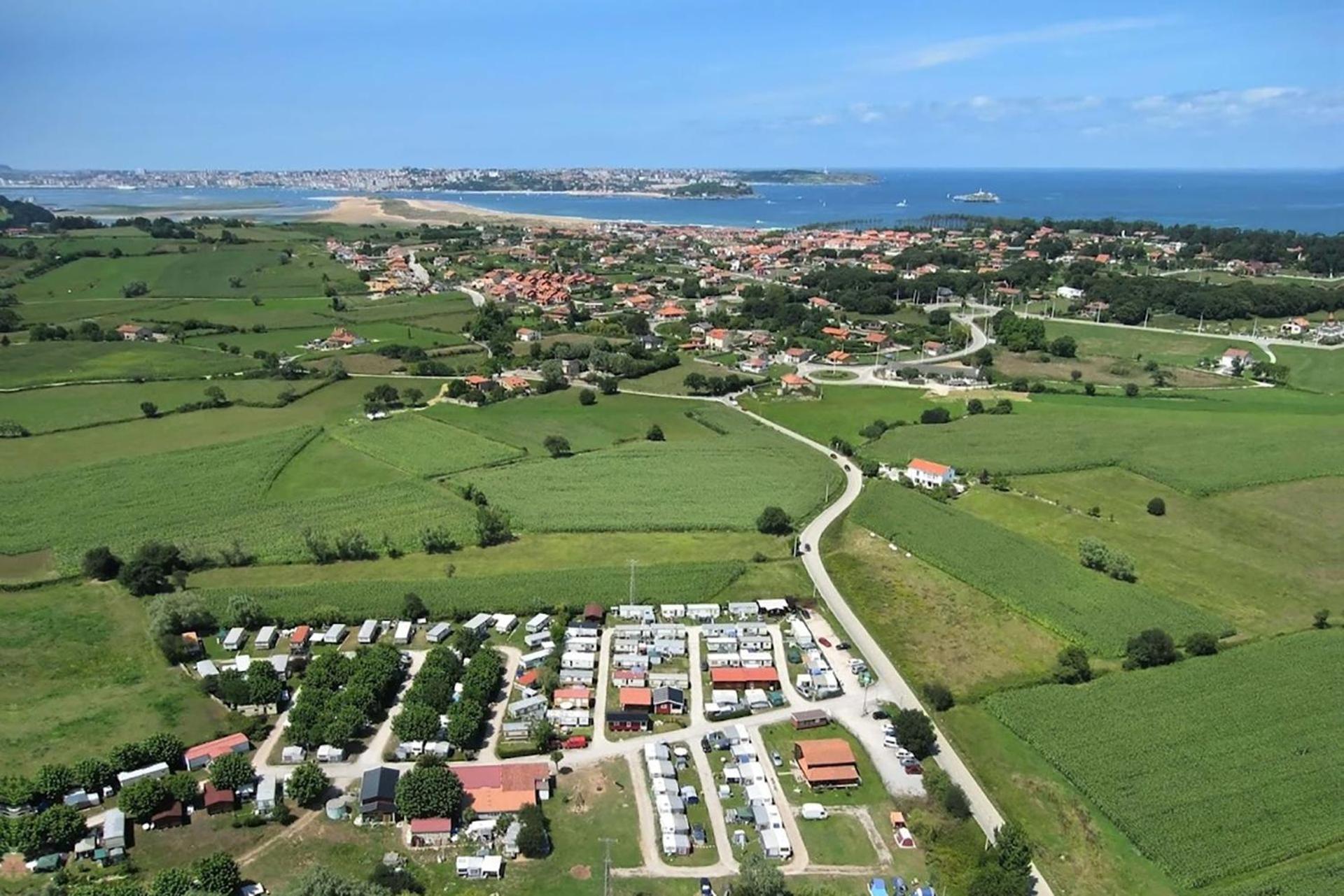 Hotel Kampaoh Somo Parque Playa Zewnętrze zdjęcie